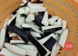  Illustration of how to make braised eggplant in oil 4