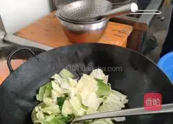 How to make hand-shredded lotus whites Illustration 4