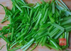 Illustration of smoked and fried parsley 1
