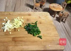 How to make fried bean dregs with peppers Illustration 3