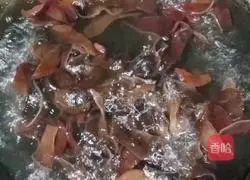 Illustration of how to make cold yuba and fungus 11