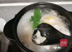 Illustration of how to make saliva chicken 4