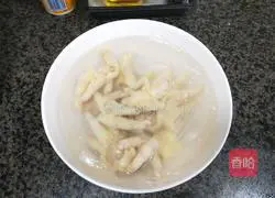 Illustration of how to make lemon chicken feet 8