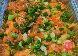 Illustration of how to make tinfoil garlic mushrooms 4