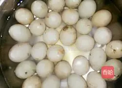 Illustration of how to make salted duck eggs 2