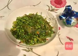 Illustration of how to make fried edamame with green pepper 9