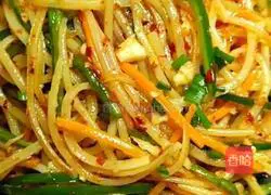 Illustration of how to make cold shredded potatoes 6