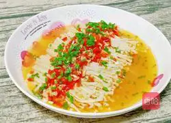 Illustration of how to make enoki mushrooms with chopped pepper 12