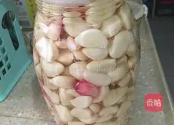 Illustration of how to make sweet and sour garlic 4