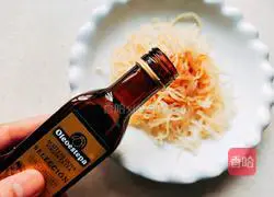 Illustration of how to make fragrant jellyfish skin 5