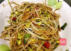 Illustration of Spicy Bean Sprouts 13