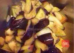 Illustration of how to make three delicacies from Northeast China 7