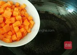 Illustration of how to cook cabbage and carrots 4