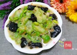 Illustration of how to make edamame, fungus and roasted loofah 10