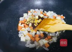 Illustration of how to make sweet and sour lotus root 10