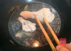 Lemon Shredded Chicken Recipe Illustration 6