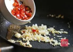 Illustration of how to make fish-flavored tofu 10