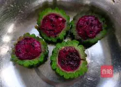 Illustration of how to make bitter melon stuffed with fruit 8