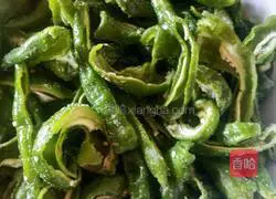 Illustration of how to make multi-flavor spicy food 3