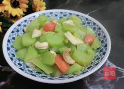 How to stir-fry lettuce with cashews Illustration 10