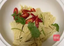 Illustration of how to make cold yuba 6