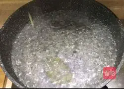 Cantonese style-boiled kale recipe 4