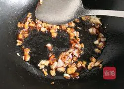 Illustration of how to make lettuce in oyster sauce 4