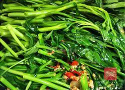 Illustration of how to stir-fry vegetables with shredded pepper and bean curd 5