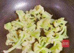 How to make garlic cauliflower Illustration 10