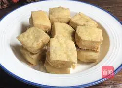 Illustration of how to make spicy and smelly dried seeds 7