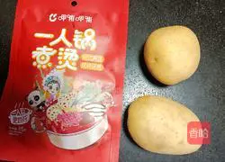 Illustration of how to make Xiabu Sichuan style wolf tooth potato sticks 1