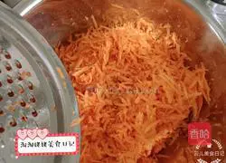 Illustration of how to make carotene meatballs 6