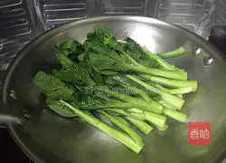 Illustration of how to make stir-fried cabbage 4