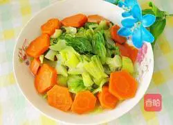 Illustration of how to stir-fry carrots and mustard greens 12