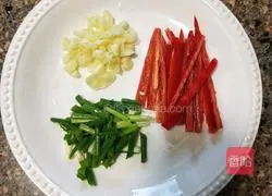 Illustration of how to make fried shredded potatoes 2