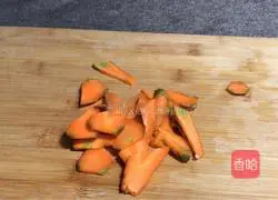 Garlic Wild Rice Recipe Illustration 2