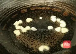 Illustration of how to make sweet and sour lettuce 8