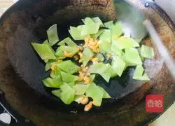 Illustration of how to cook lettuce with sea rice 7