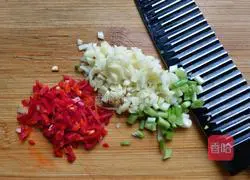 Illustration of how to make fried okra 4