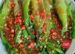 Illustration of how to make lettuce in oyster sauce 6