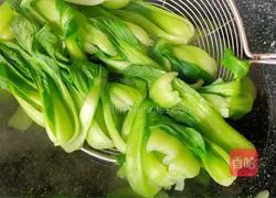 Illustration of how to make shiitake mushrooms and Shanghai greens 6