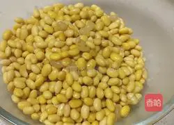 Illustration of how to make cold soybeans 2