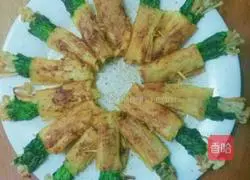 Illustration of how to make vegetarian fried bean rolls with enoki mushrooms 6