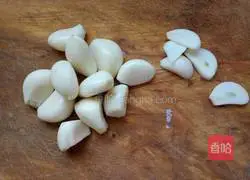 Illustration of how to make crystal pig's trotters 10