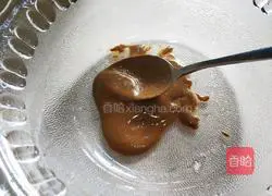 Illustration of how to make spicy thousand-layer tofu skin 4