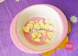 Illustration of how to make sweet and sour lettuce 3