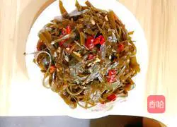 Illustration of how to make cold kelp shreds 7