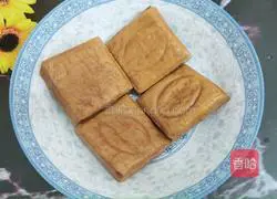 Illustration of how to make shredded bamboo shoots and pickled vegetables stir-fried and dried 1