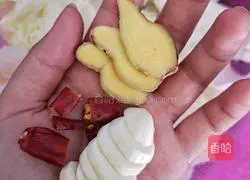 Illustration of how to stir-fry cabbage 3