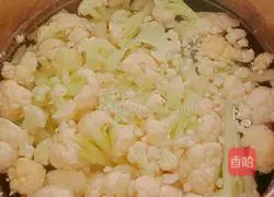 Illustration of how to cook cauliflower with tomatoes 2